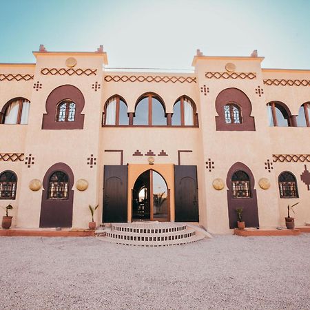 Traditional Riad Merzouga Dunes 外观 照片